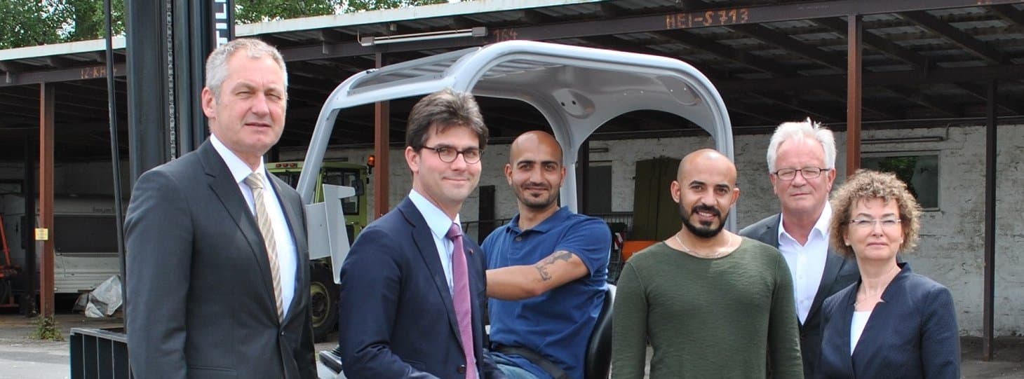 Mark Helfrich Besuch Von Ba Vorstand Becker In Itzehoe